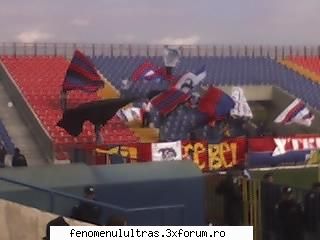 steaguri poza steagurile ultrasilor oradeni (din pacate acestia mai exista)