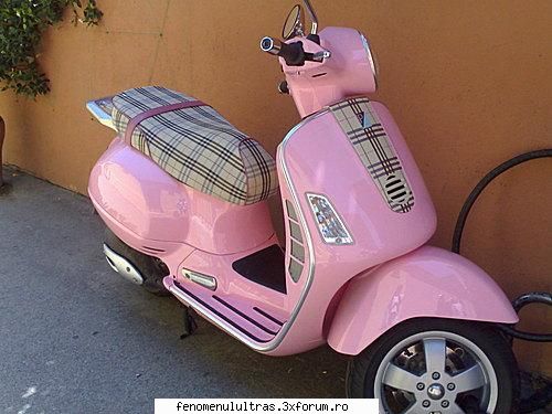 si iti dau si un cadou  :rotfl: haine