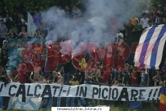 sa nu ziceti ca nu v`am pus poza  :rolleyes: 
si un mesaj care cam seamana cu cel de mai sus  :nod: