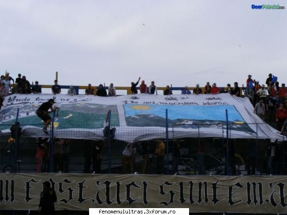 :rotfl: fenomenul din liga iii-a ?