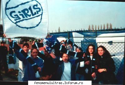 girls craiova din romania