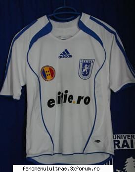 tricou alb walpapere