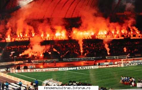 juventus fumigene Down